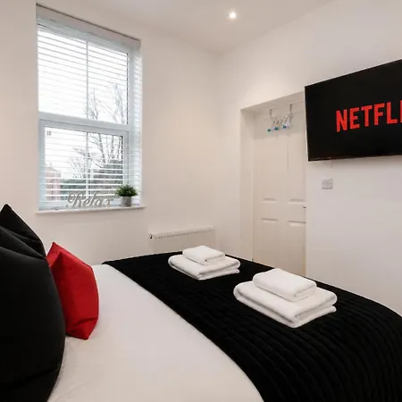 Appartement Henry Court 3 *