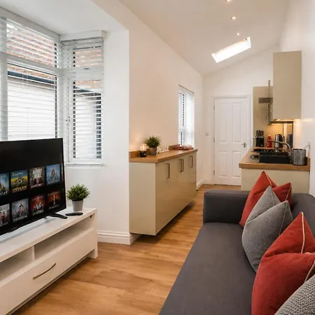 Appartement Henry Court 3 *